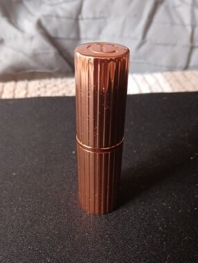 Charlotte Tilbury Matte Revolution Lipstick Sexy Sienna NWOB